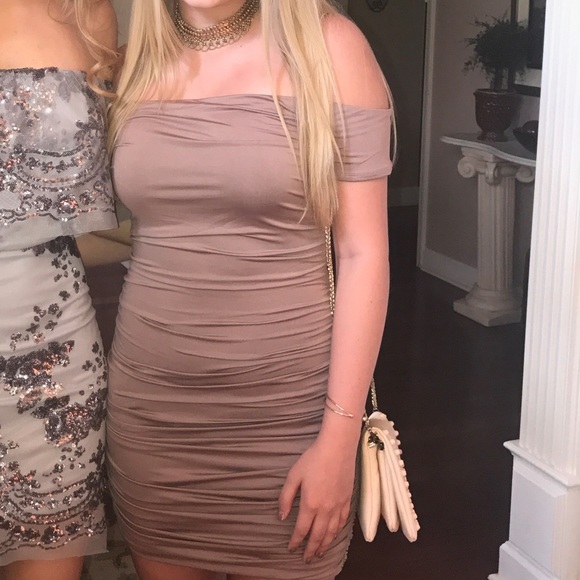 Tobi Dress - Picture 4 of 5